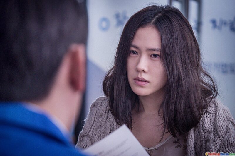 Son Ye Jin phim - The Truth Beneath.