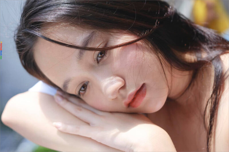 Ảnh đôi mắt buồn