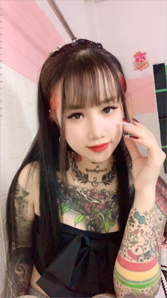 Hình ảnh con gái xăm