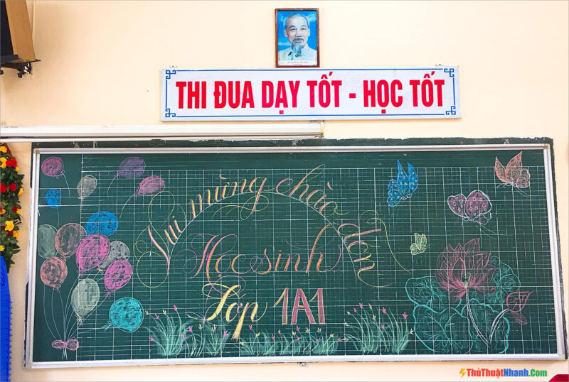 Mẫu trang trí bảng khai giảng