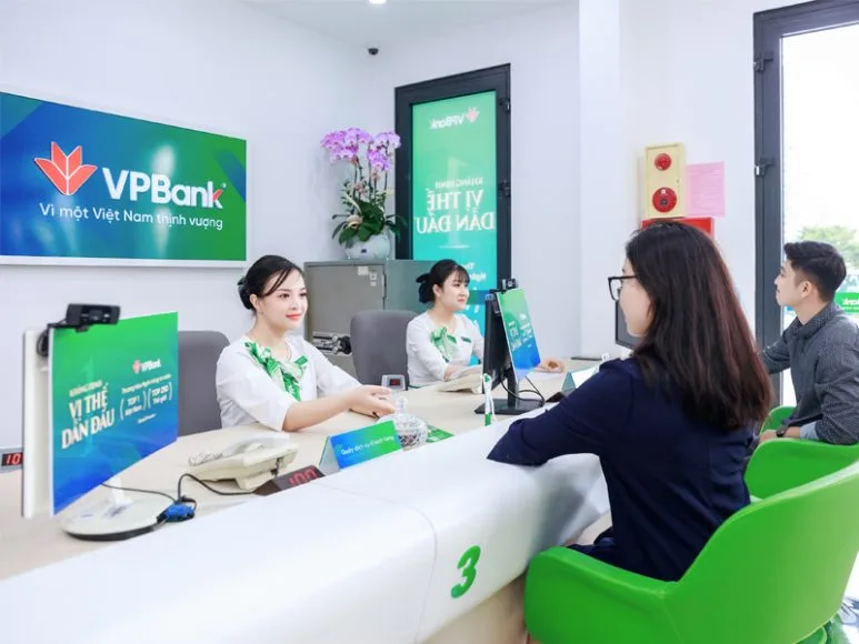 Đổi tiền tại ngân hàng